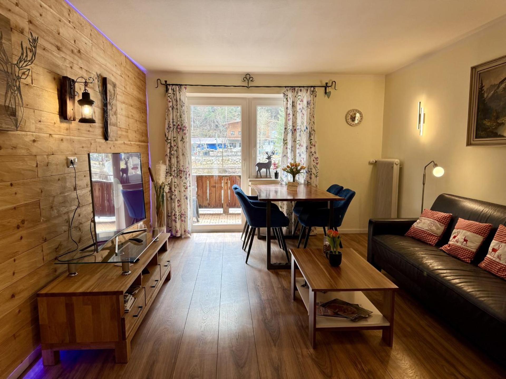 Alpenlodge, Ferienwohnung 5 Тирзе Экстерьер фото